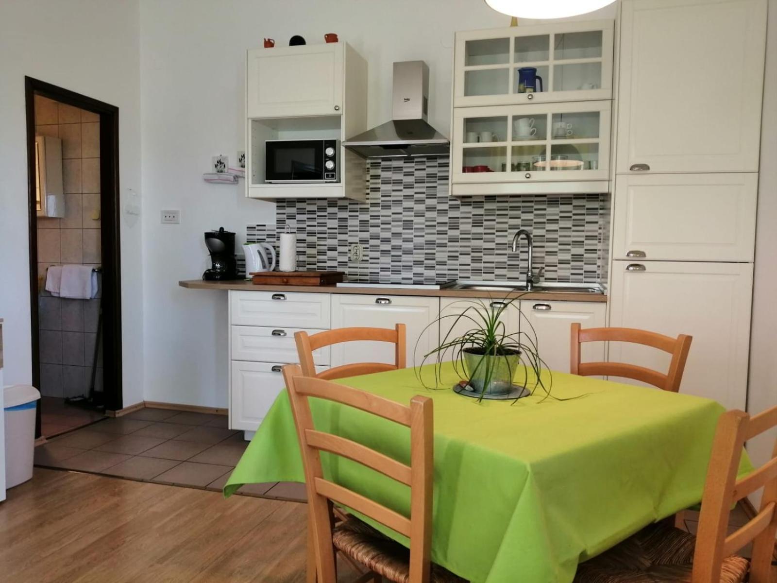 Dean Apartment Senj  Luaran gambar